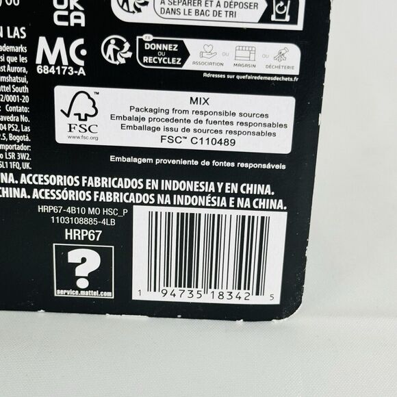 Monster High Scare-Adise Island Clawdeen Wolf Fashion Doll With Swimsuit - Picture 8 of 9